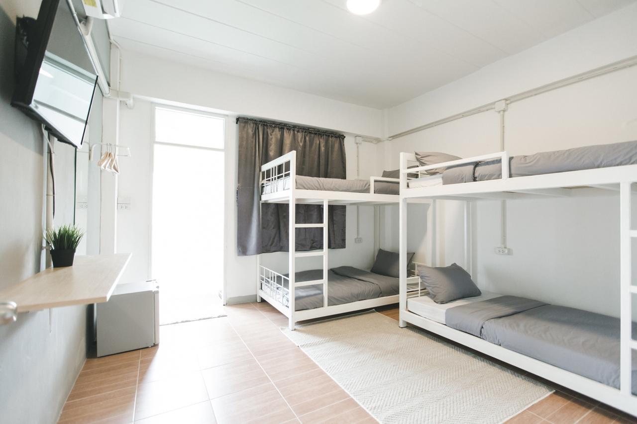 Posh 41 Hostel Салая Екстериор снимка